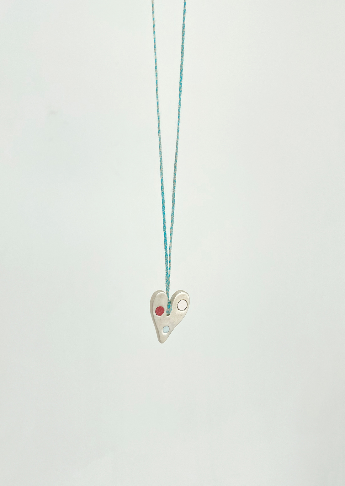&#039;사랑의 조각들&#039; Hand-Crafted Necklace