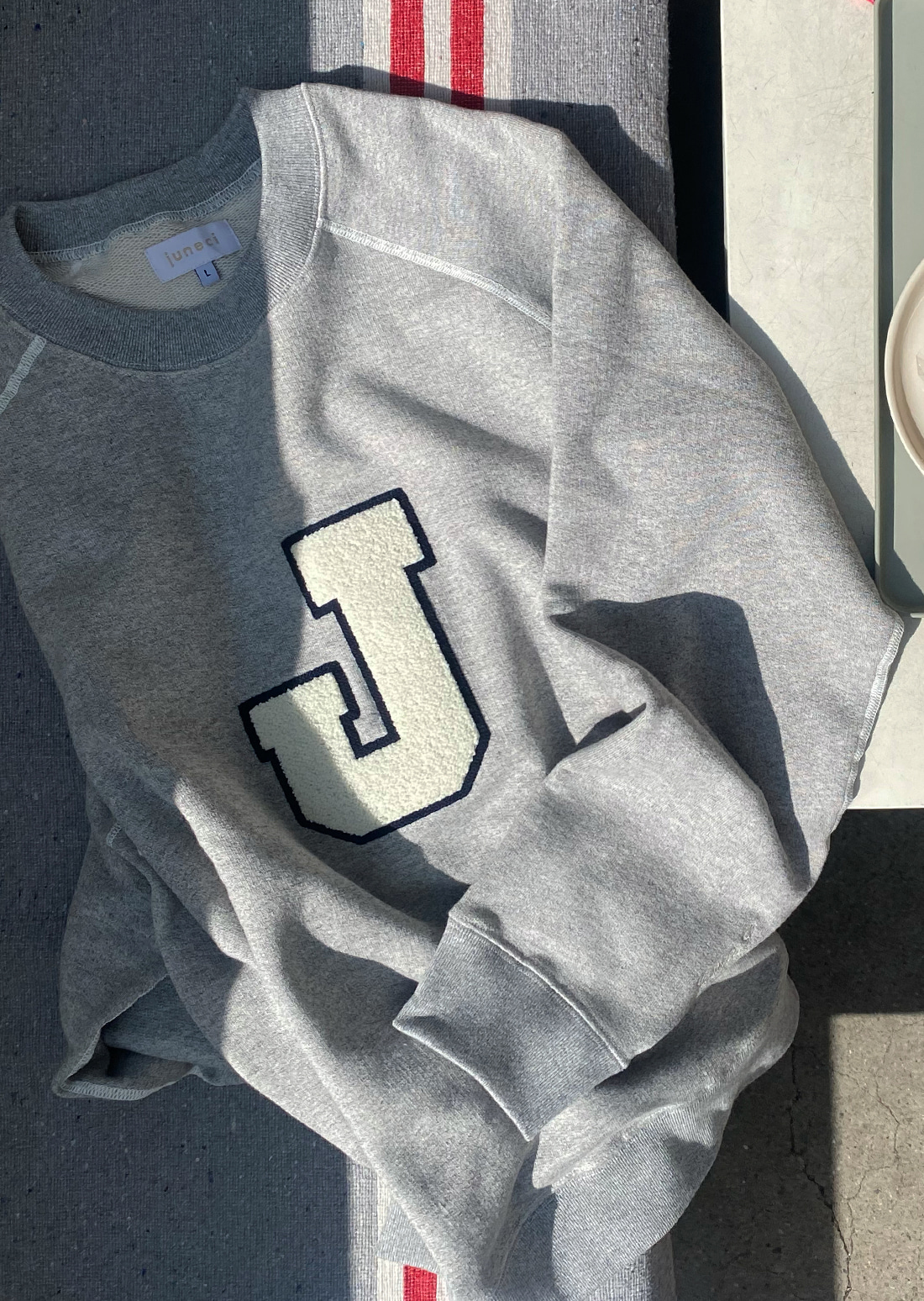 J Initial sweatshirts_New White J